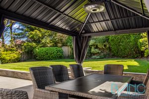 Photo 10- click for photo gallery